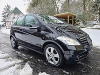 Gebraucht Mercedes A180 116 PS (85 kW) 2010 Schwarz Limousine