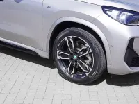 Gebraucht BMW X1 M Sport 218 PS (160 kW) 2025 Spacesilber SUV