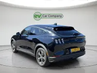 Usata Ford Mustang Mach-E 210 kW (286 CV) 2021 Nero SUV