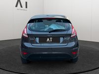 Gebraucht Ford Fiesta Celebration 101 PS (74 kW) 2016 Grau Kleinwagen