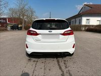 Gebraucht Ford Fiesta ST-Line 101 PS (74 kW) 2018 Weiß Kleinwagen