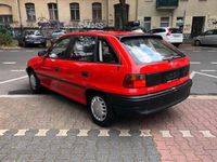 Usata Opel Astra 75 CV (55 kW) 1996 Rosso Utilitaria