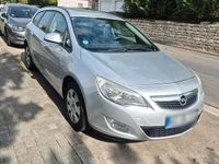 Gebraucht Opel Astra 131 PS (96 kW) 2011 Silber Kombi
