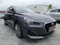 Gebraucht Hyundai i30 Passion Plus 140 PS (102 kW) 2018 Micron grey / met Kombi