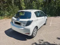 Gebraucht Toyota Yaris 101 PS (74 kW) 2013 Weiß Kleinwagen