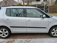 Gebraucht Skoda Fabia 60 PS (44 kW) 2009 Grau Kleinwagen