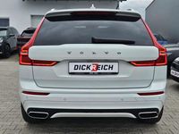 Gebraucht Volvo XC60 R-Design 150 PS (110 kW) 2018 Weiß SUV