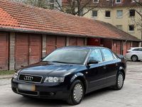 Gebraucht Audi A4 102 PS (75 kW) 2002 Blau Limousine