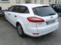 Gebraucht Ford Mondeo 150 PS (110 kW) 2009 Weiß Kombi