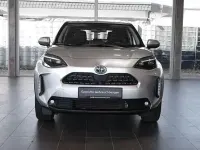 Gebraucht Toyota Yaris Elegant 116 PS (85 kW) 2022 Shimmering silver metallic Kleinwagen