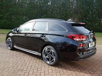 Neu Hyundai i30 N Line 140 PS (102 kW) 2025 Schwarz Kombi
