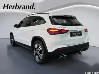 Gebraucht Mercedes GLA200 Progressive 163 PS (119 kW) 2025 Polarweiß uni SUV