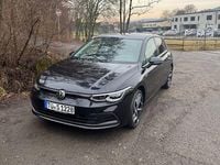 Gebraucht VW Golf VIII Style 131 PS (96 kW) 2020 Schwarz Kombi