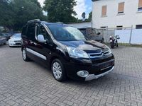 Gebraucht Citroën Berlingo SELECTION 92 PS (67 kW) 2011 Lack onyx schwarz/deckende Van / Kleinbus