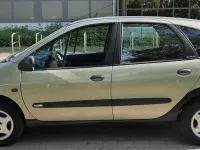 Gebraucht Renault Mégane 90 PS (66 kW) 1998 Grün Van / Kleinbus