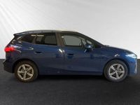 Gebraucht BMW 216 122 PS (89 kW) 2024 Phytonicblau metallic