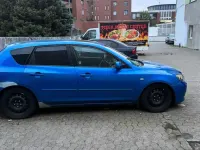 Usata Mazda 3 150 CV (110 kW) 2005 Blu Berlina