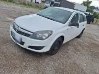 Gebraucht Opel Astra 90 PS (66 kW) 2009 Weiß Kombi