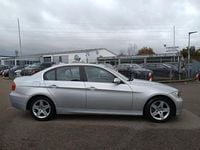 Second-hand BMW 325 218 CP (160 kW) 2005 Argintiu Berlinǎ