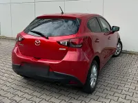 Gebraucht Mazda 2 75 PS (55 kW) 2016 Rot Kleinwagen