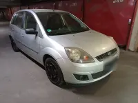 Gebraucht Ford Fiesta 80 PS (58 kW) 2007 Silber Kleinwagen