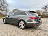Gebraucht Audi A4 S-Line 218 PS (160 kW) 2016 Grau Kombi
