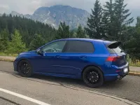 Second-hand VW Golf VIII Edition 333 CP (244 kW) 2023 Albastru Berlinǎ