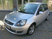 Gebraucht Ford Fiesta Style 68 PS (50 kW) 2008 Silber Kleinwagen
