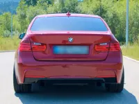 Gebraucht BMW 335 306 PS (225 kW) 2011 Rot Limousine