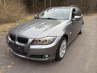 Gebraucht BMW 325 218 PS (160 kW) 2009 Grau Kombi