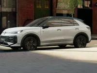Neu VW T-Roc R-line 150 PS (110 kW) 2026 Weiß SUV