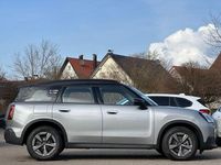 Gebraucht Mini Countryman 163 PS (119 kW) 2024 Melting silver (metallic) SUV