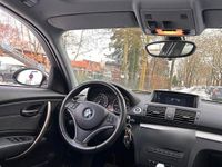 Gebraucht BMW 116 122 PS (89 kW) 2009 Blau Kleinwagen