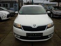 Gebraucht Skoda Rapid Ambition 86 PS (63 kW) 2015 Weiß Limousine