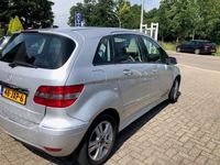 Gebraucht Mercedes B150 95 PS (69 kW) 2008 Grau Van / Kleinbus