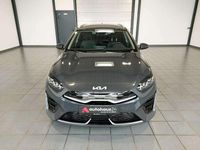 Gebraucht Kia Ceed Spirit 141 PS (103 kW) 2022 Grau Kleinwagen