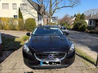 Gebraucht Volvo V40 120 PS (88 kW) 2015 Schwarz Limousine