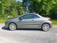 Gebraucht Peugeot 207 CC Allure 120 PS (88 kW) 2014 Grau Cabrio