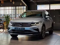 Gebraucht VW Tiguan Elegance 150 PS (110 kW) 2024 Silber SUV