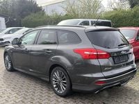 Usata Ford Focus ST-Line 140 CV (102 kW) 2018 Grigio Berlina