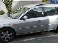 Gebraucht Ford Mondeo 145 PS (106 kW) 2002 Silber Kombi