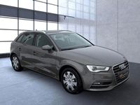 Gebraucht Audi A3 Attraction 122 PS (89 kW) 2014 Grau Limousine