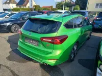 Używany Ford Focus ST 280 KM (205 kW) 2022 Zielony Sedan/Limuzyna