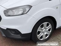 Gebraucht Ford Transit 101 PS (74 kW) 2022 Frostweiß (weiß) Limousine