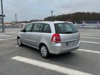 gebraucht Opel Zafira b 7 Sitzer Neue Zahnriem und Kupplung
