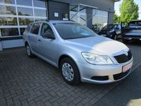 Gebraucht Skoda Octavia Classic 102 PS (75 kW) 2010 Silber Kombi