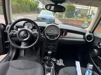 Gebraucht Mini ONE 98 PS (72 kW) 2011 Schwarz Kleinwagen