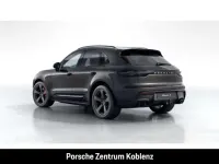Gebraucht Porsche Macan 381 PS (280 kW) 2022 Vulkangraumetallic SUV