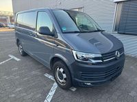 Gebraucht VW Transporter 204 PS (150 kW) 2018 Grau Van