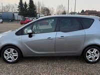 Gebraucht Opel Meriva Design Edition 110 PS (80 kW) 2012 Silber Van / Kleinbus